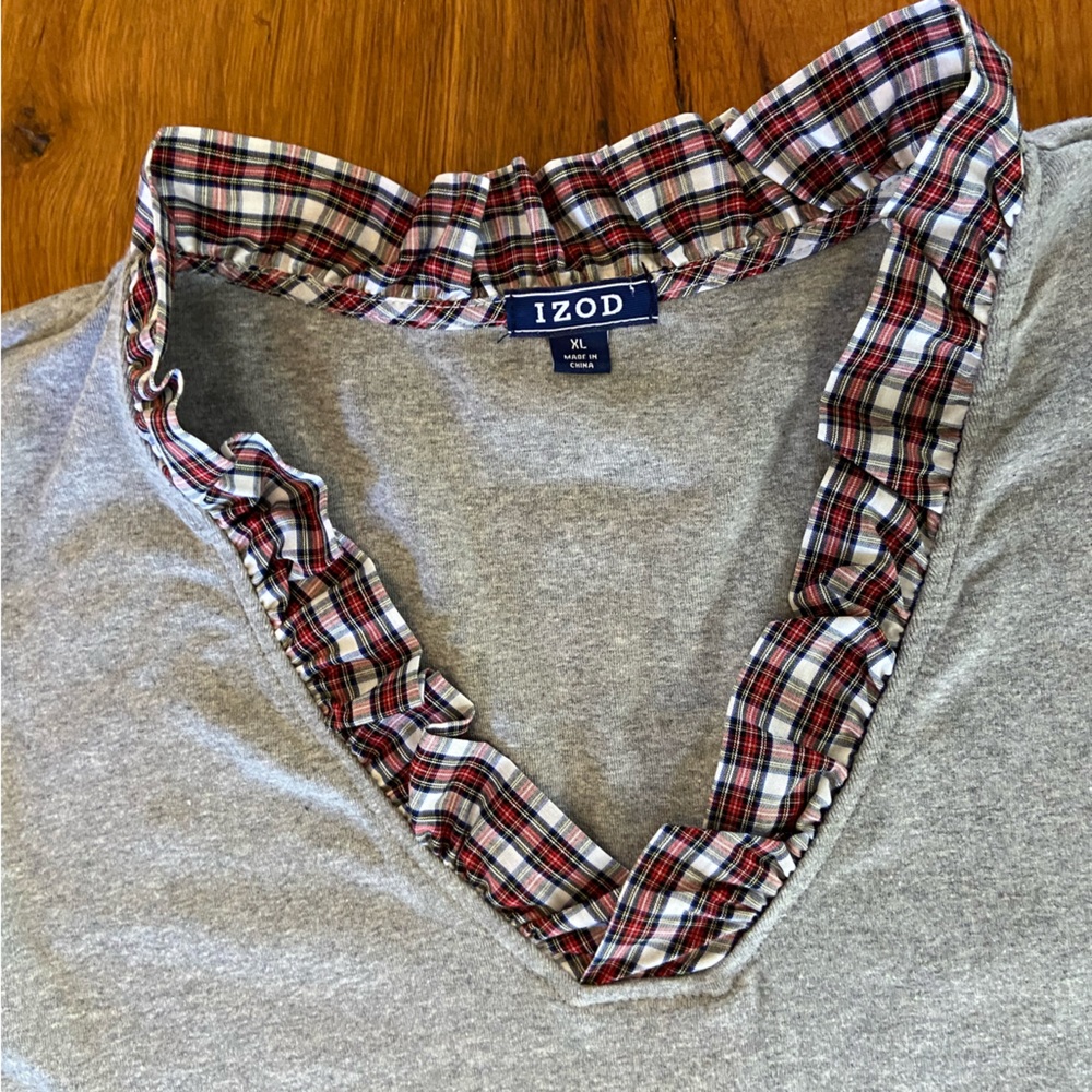 Izod Super Soft Stretch V-Neck Tunic, Plaid Ruffle Detail, Perfect to Layer, XL - Picture 3 of 5